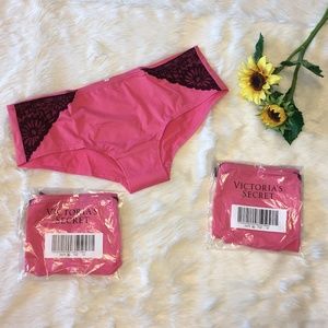 PINK Victoria's Secret Hipsters Size M New 3 PCS